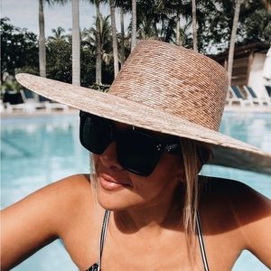 LACK OF COLOR- PALMA WIDE BOATER HAT